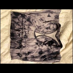 Small Lululemon Tank